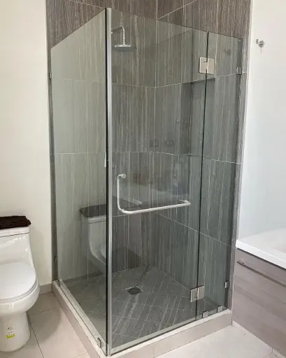 CANCEL DE BAÑO EN ESCUADRA (TRES PIEZAS)