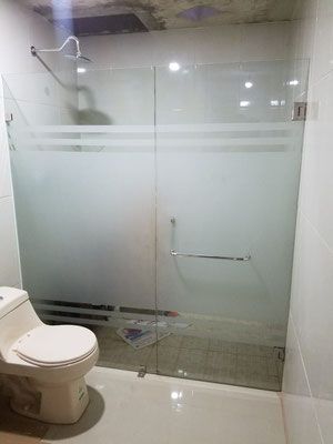 CANCEL DE BAÑO FIJO ABATIBLE